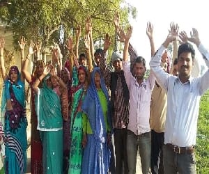 military man attack, protest, gurdaspur